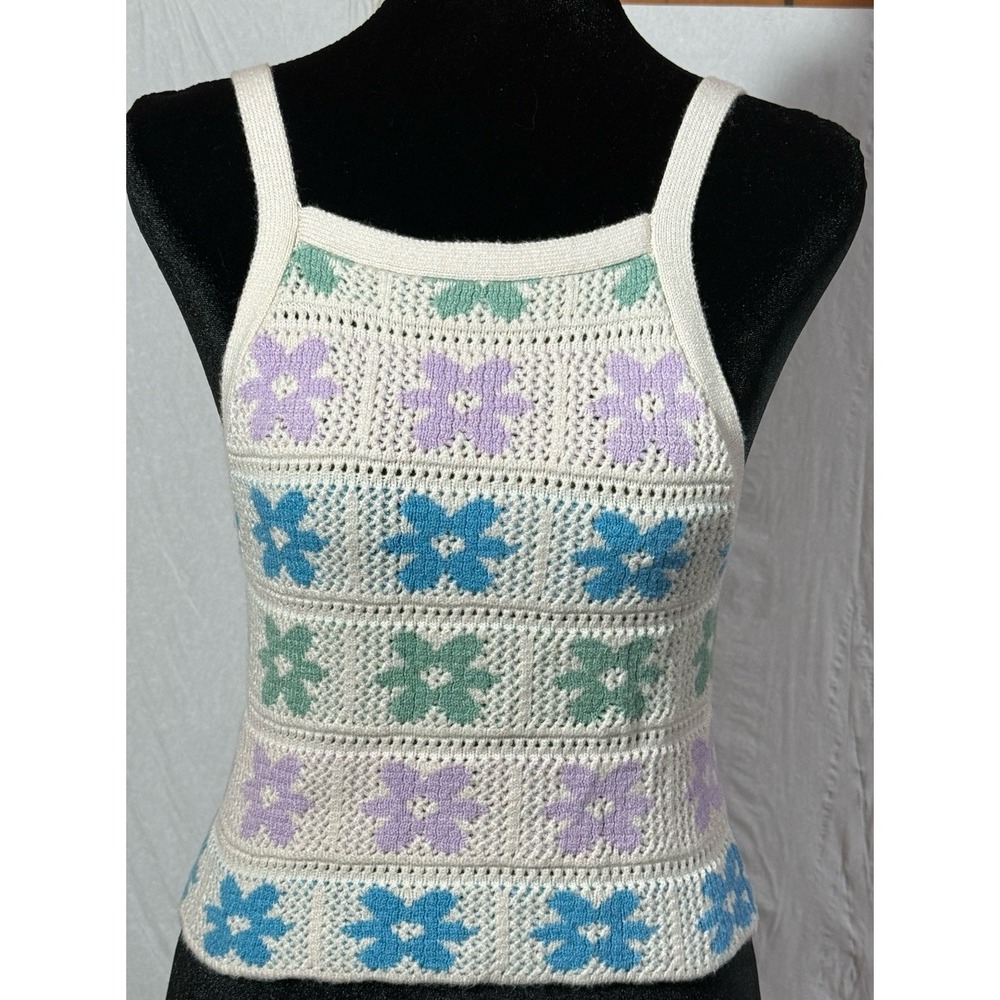 NWT Women's Floral Crochet Knit Tank Top Small Cottagecore Boho Vacay Layering
